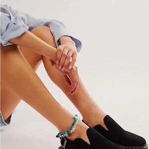 Dr. Marten’s Carlson Suede Buckle Strap Clogs UNISEX